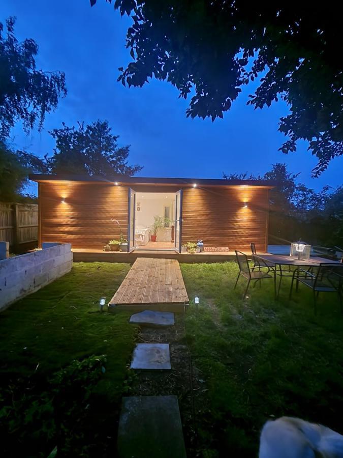 The Apple And Plum Cottage Studio Apartment New Reading Kültér fotó